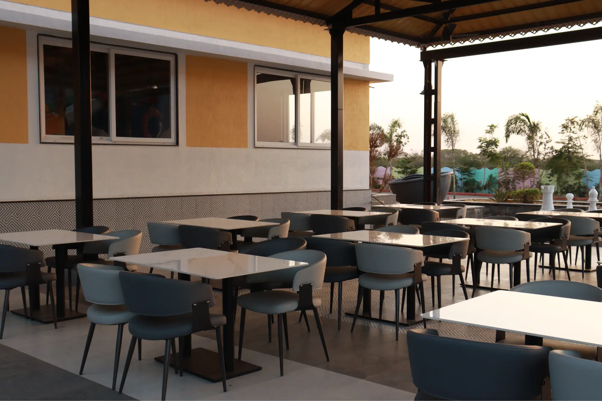 Chitra's City Side Resort fine dining